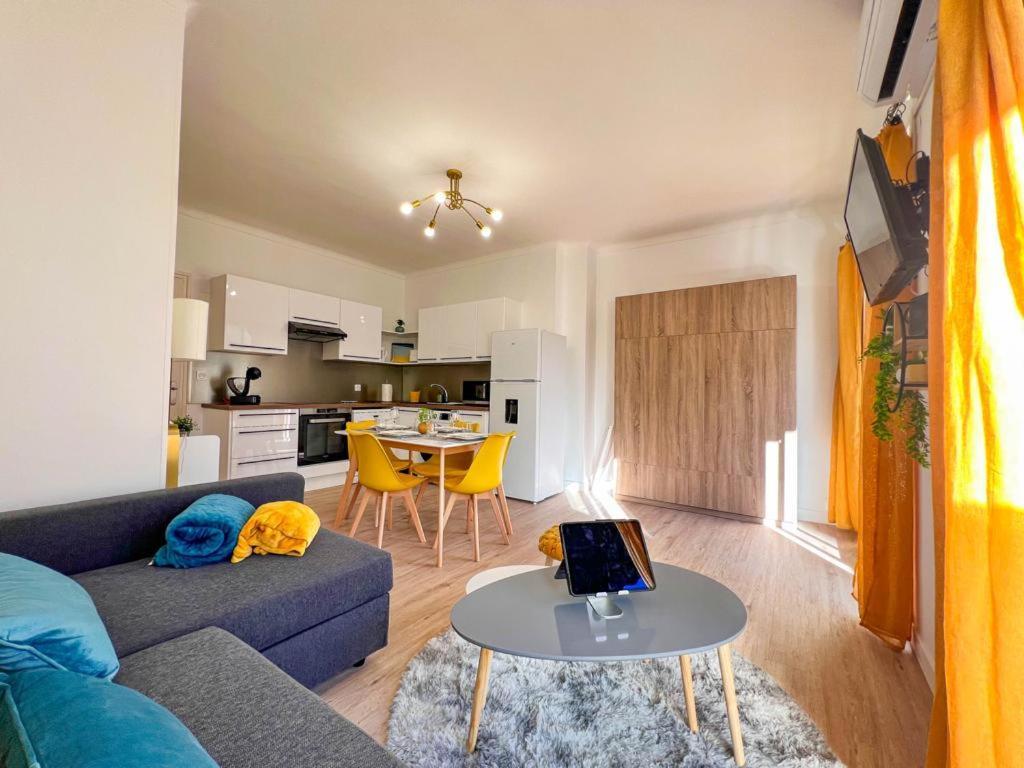 Appartement Vue Mer Parking Prive Place Med กาเนต์-อ็อง-รูสซียง ภายนอก รูปภาพ