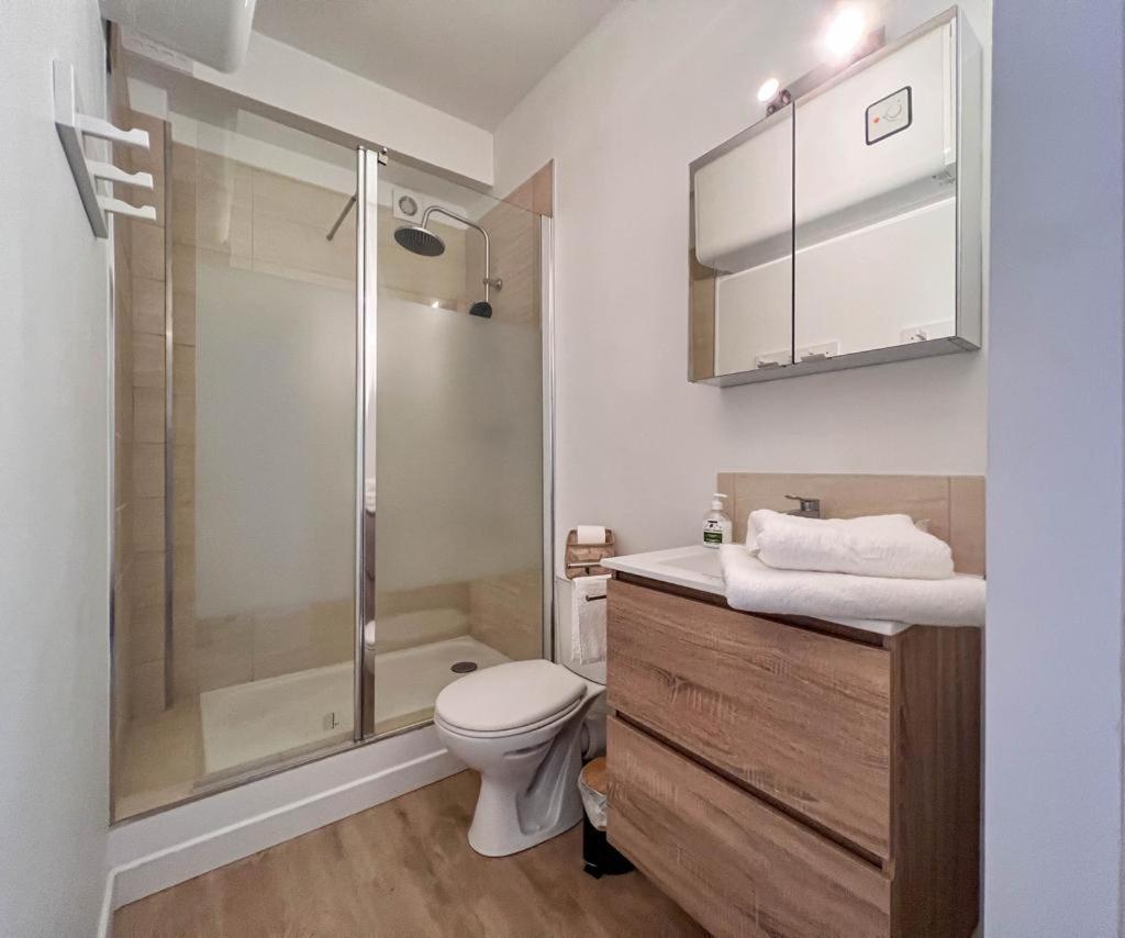 Appartement Vue Mer Parking Prive Place Med กาเนต์-อ็อง-รูสซียง ภายนอก รูปภาพ